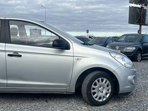 Hyundai i20 2011 серый - фото 12