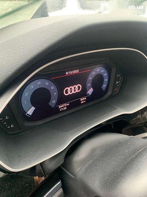 Audi Q3 2020 - фото 8