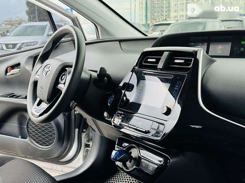 Toyota Prius 2019 - фото 22