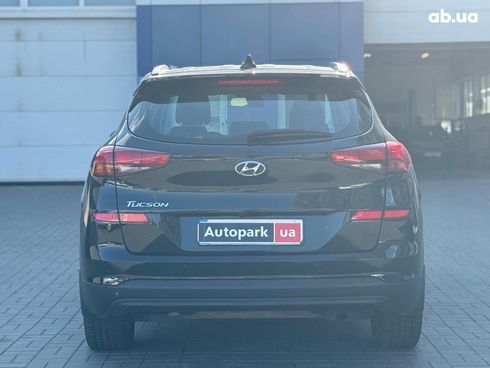 Hyundai Tucson 2020 черный - фото 7