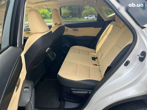 Lexus NX 2020 - фото 16