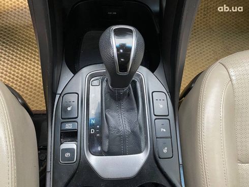 Hyundai Santa Fe 2013 белый - фото 20