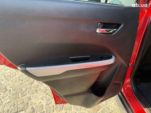 Suzuki Vitara 2016 - фото 24