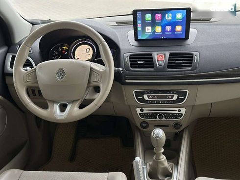 Renault Megane 2010 - фото 23