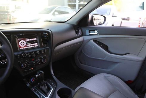 Kia Optima 2012 - фото 11