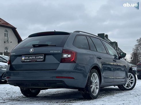 Skoda Octavia 2019 - фото 8