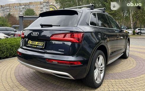 Audi Q5 2020 - фото 7