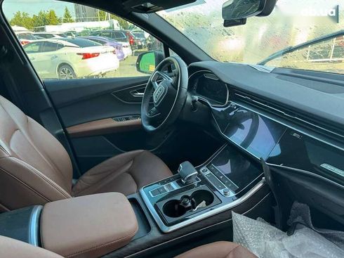 Audi Q7 2021 - фото 10