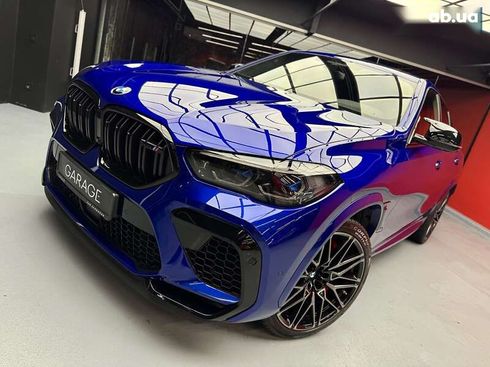 BMW X6 M 2022 - фото 9