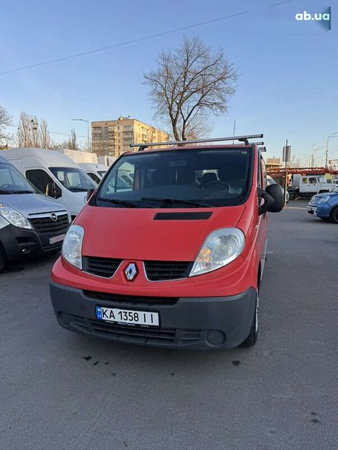 Renault Trafic 2012 - фото 3