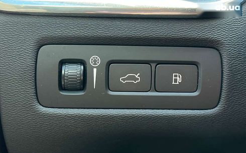 Volvo XC60 2020 - фото 21