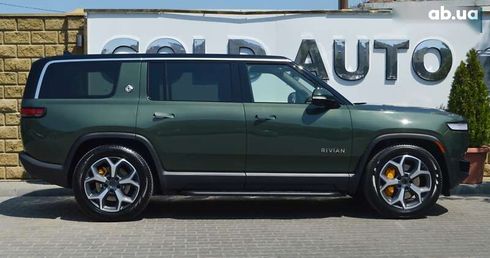 Rivian R1S 2023 - фото 15