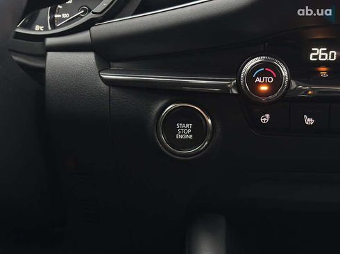 Mazda 3 2019 - фото 28