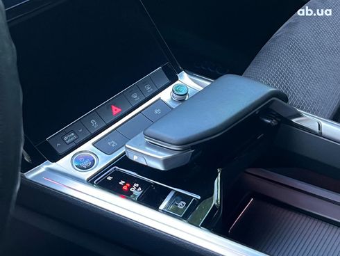 Audi E-Tron 2021 синий - фото 36