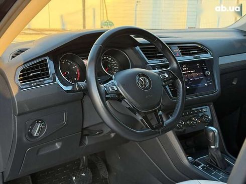 Volkswagen Tiguan 2019 - фото 10