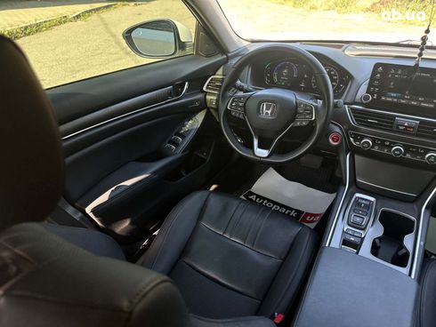 Honda Accord 2019 белый - фото 41