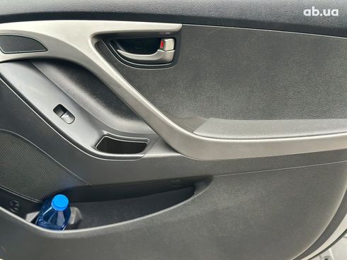 Hyundai Elantra 2013 серый - фото 12