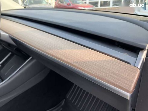 Tesla Model Y 2020 - фото 14