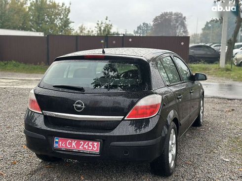 Opel Astra 2004 - фото 10