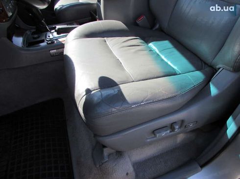 Toyota Land Cruiser 2004 - фото 5