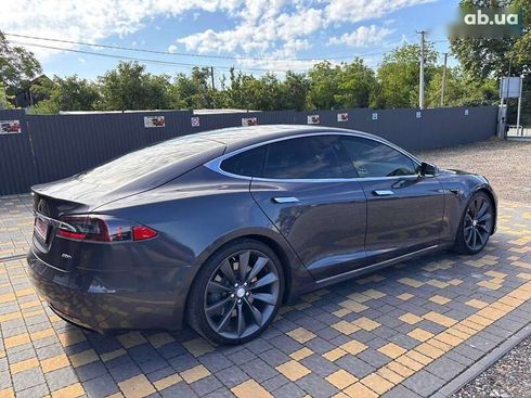 Tesla Model S 2017 - фото 7