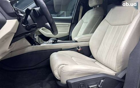 Audi E-Tron 2021 - фото 10