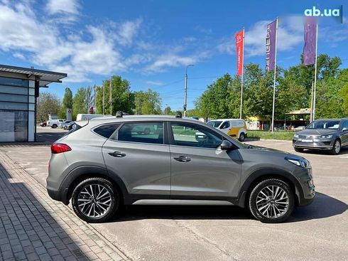 Hyundai Tucson 2019 - фото 9