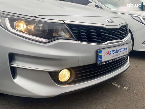 Kia K5 2017 - фото 3
