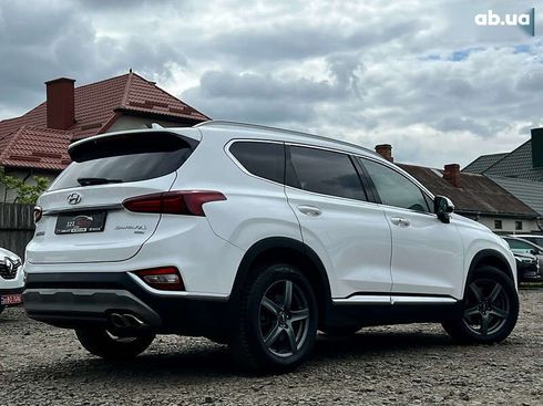 Hyundai Santa Fe 2019 - фото 8
