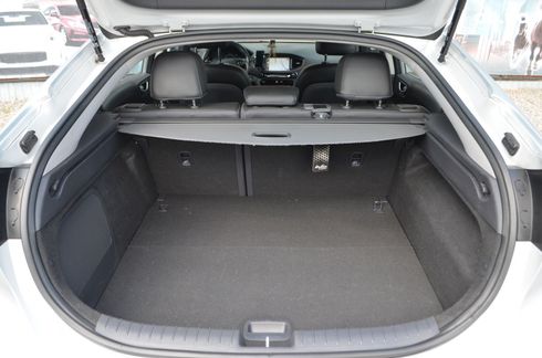 Hyundai IONIQ Electric 2019 серый - фото 10