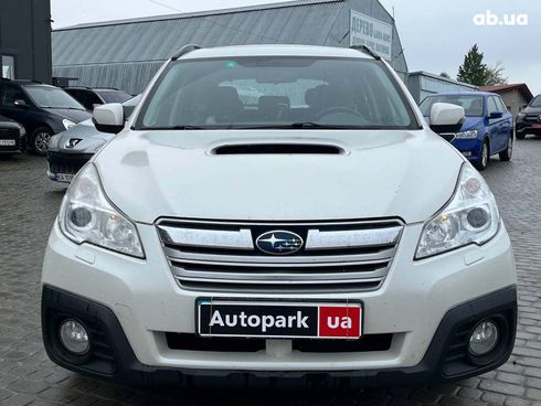 Subaru Outback 2014 белый - фото 2