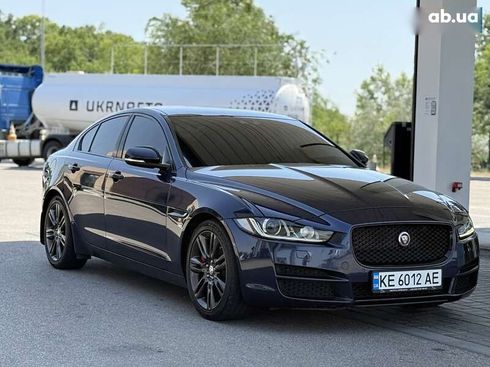 Jaguar XE 2015 - фото 2