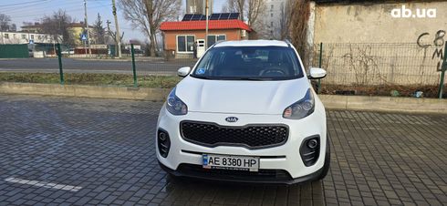 Kia Sportage 2016 белый - фото 16