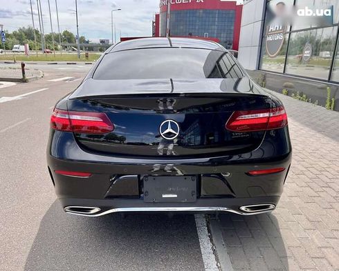 Mercedes-Benz E-Класс 2019 - фото 11