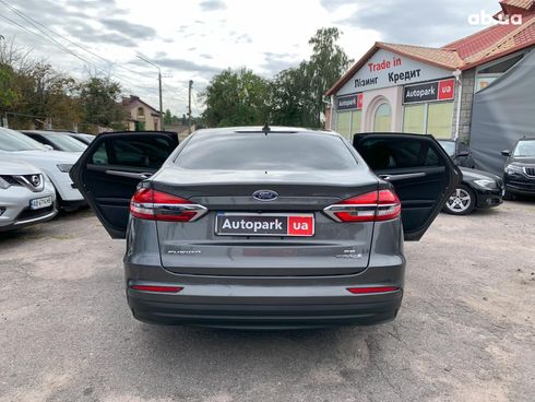 Ford Fusion 2018 серый - фото 18