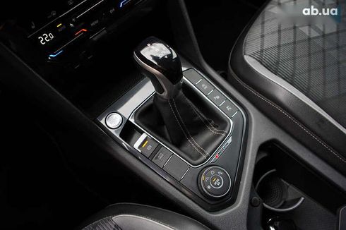 Volkswagen Tiguan 2021 - фото 30