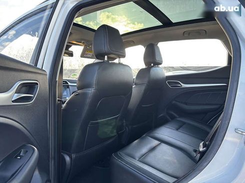 MG ZS EV 2021 - фото 21