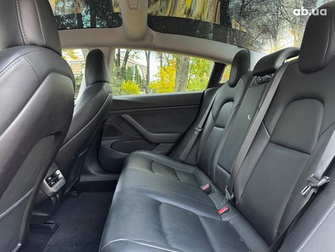 Tesla Model 3 2019 черный - фото 21