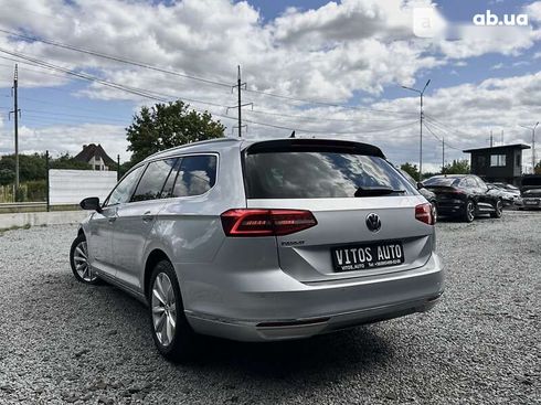 Volkswagen Passat 2017 - фото 10