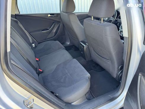 Volkswagen Passat 2010 - фото 23
