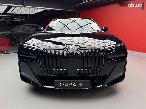 BMW 7 серия 2023 - фото 3