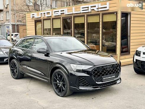 Audi RS Q8 2025 - фото 14