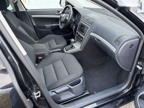 Skoda Octavia 2011 - фото 16