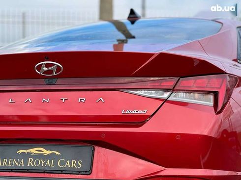 Hyundai Elantra 2022 - фото 16
