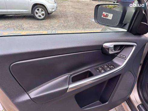 Volvo XC60 2015 - фото 18