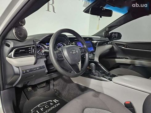 Toyota Camry 2017 - фото 22