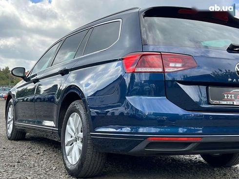 Volkswagen Passat 2022 - фото 12
