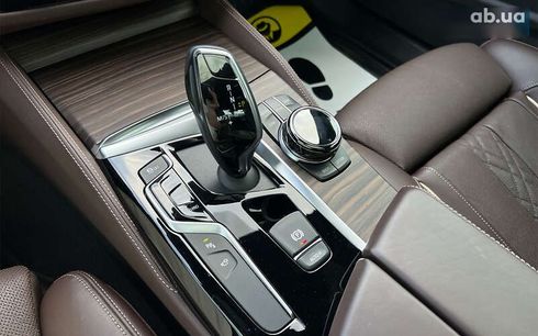 BMW 5 серия 2018 - фото 26