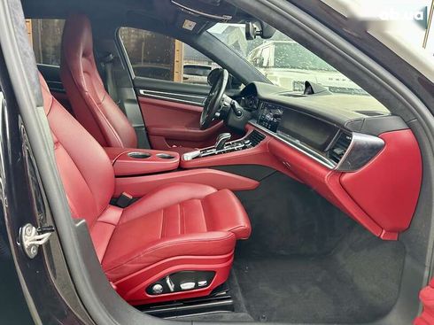 Porsche Panamera 2019 - фото 17