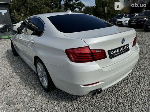 BMW 5 серия 2016 - фото 7